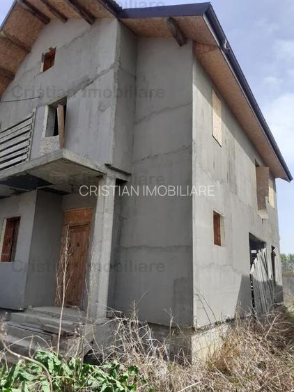 VILA P+1+M LA GRI 168mp utili Cazasu Caramida Teren 375 mp - 2