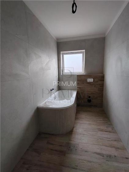 Duplex modern - spatios - personalizare interioara - canalizare - asfalt - 16