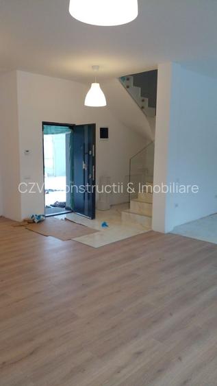 Reședință Modernă cu Finisaje Distinse - 13