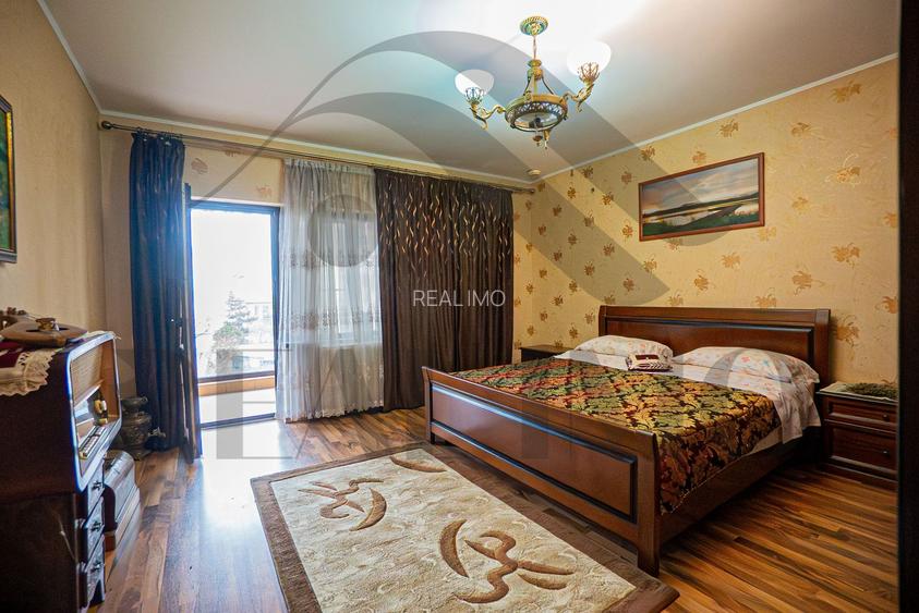 Vilă D+P+1E | 347 mp desfășurat | 487 mp teren | Ovidiu Sud - 19