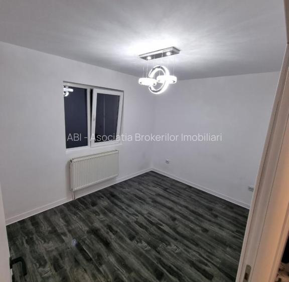 Reșița/Luica apartament superb recent renovat etaj 2/4 64.000euro - 6