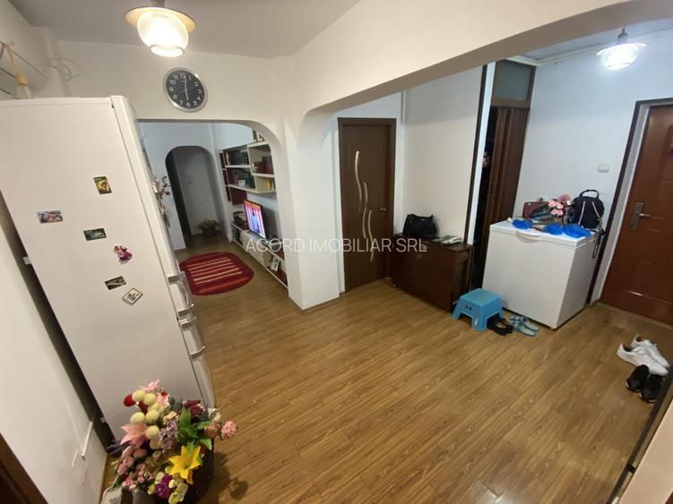 Apartament 4 camere Far - 8