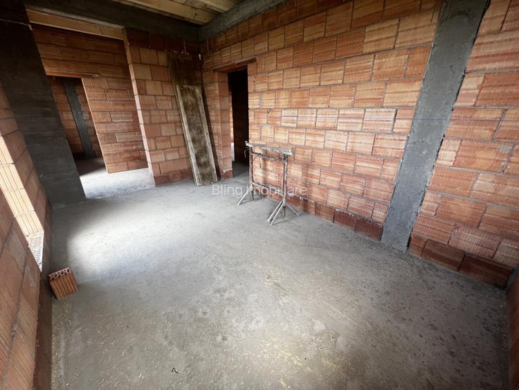 Casa individuala de 5 camere, 120 mp, 281 teren, semifinisat, zona Ioan rus - 18