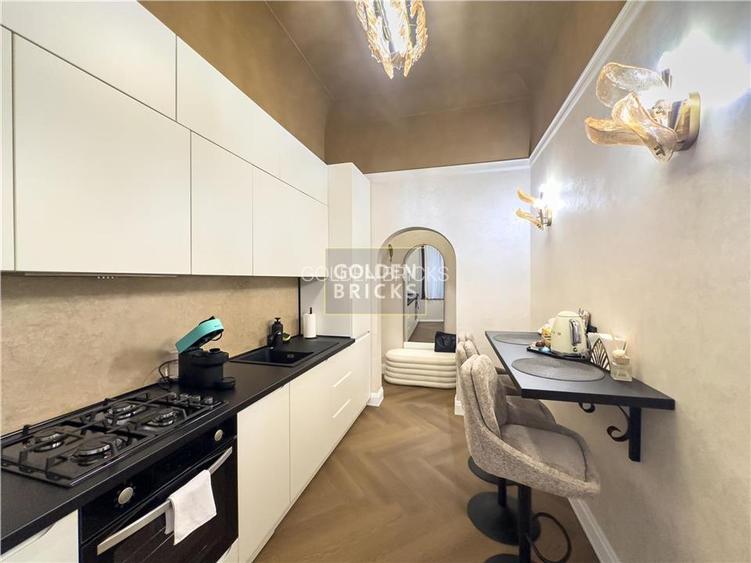 Business hotelier ready-to-operate | Universitate |Piata Rosetti - 28