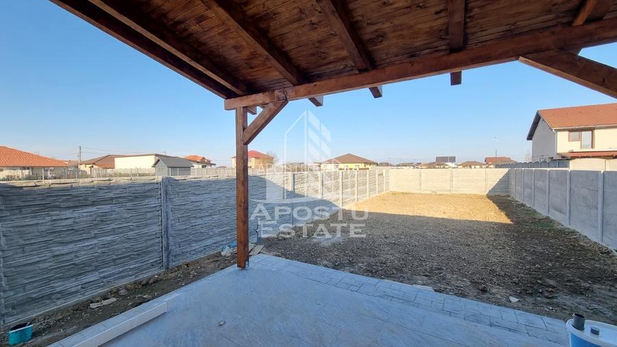 Jumatate de duplex de vanzare, pe parter, cu 3 camere si 2 bai, Sag, Timis - 12