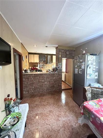 Casa din Caramida, Amprenta 80 mp si Teren 215 mp, Lumina - 7