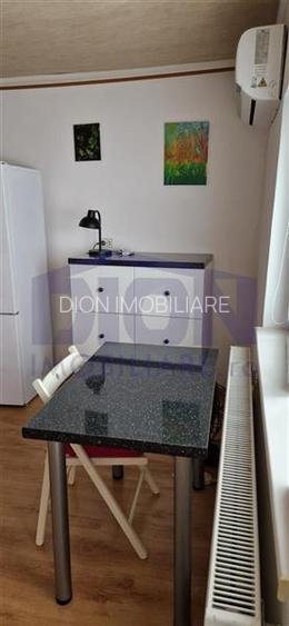 Casa cocheta cu potential, intr- o zona linistita a Chitilei - 12