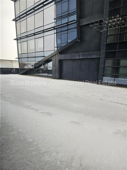 Spatii Birouri - 500 la 3500 mp - Parcul Sub Arini - 17