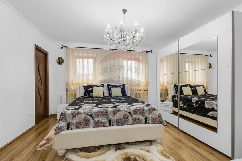 Casă noua pe colt si teren 1079 mp de vanzare in Macea,Arad - 14