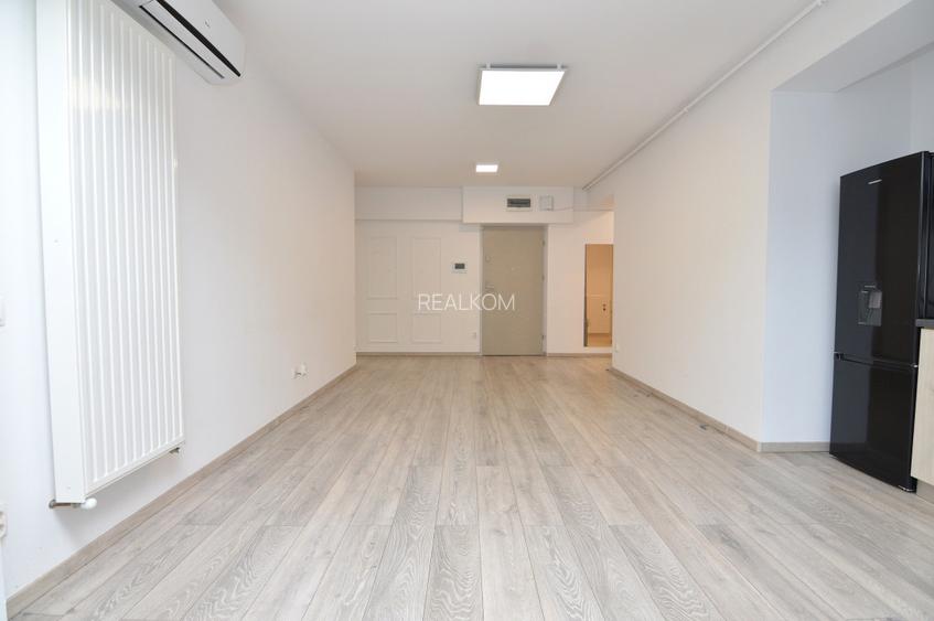 VANZARE APARTAMENT 3 CAMERE CALEA CALARASILOR – DELEA VECHE - 2