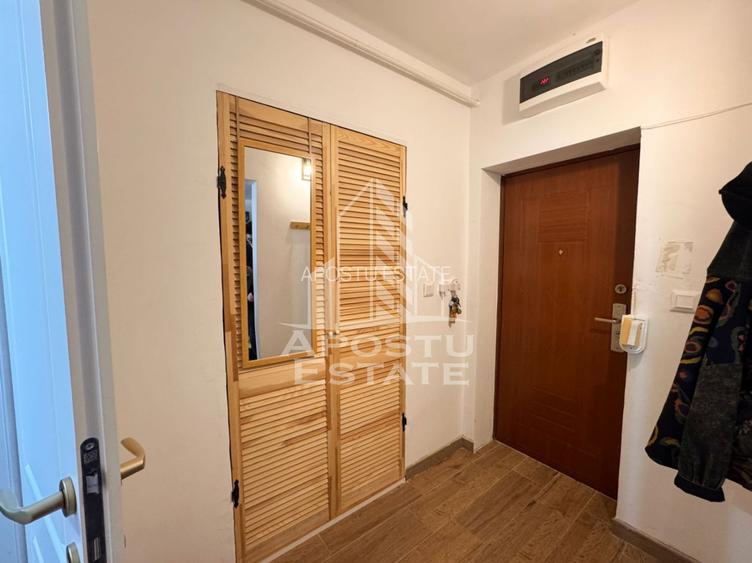 Apartament 2 camere, renovat, etaj 8, panoramica, Stadion - Hunedoara - 13