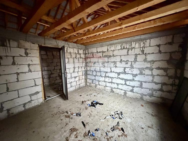 Casă Bolotesti / Vitanestii de Sub Magura - 23