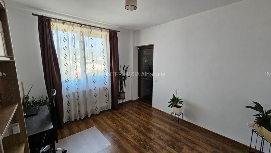 Apartament 3 camere Decomandat, Bloc Nou, Alba Iulia, Centru - 5