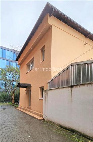 Imobil individual cu functiuni mixte, pretabil pentru investitie, centru - 2
