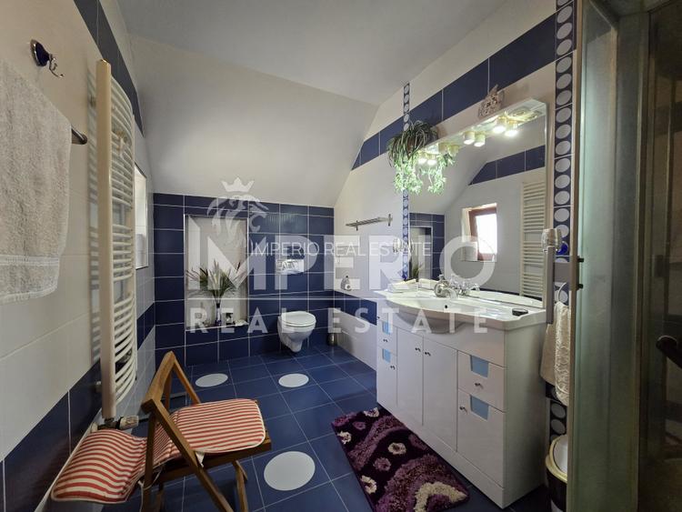 Casa individuala cu 6 camere si 900mp teren! - 9