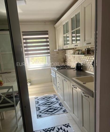 Apartament 4 camere, zona INEL II - 6