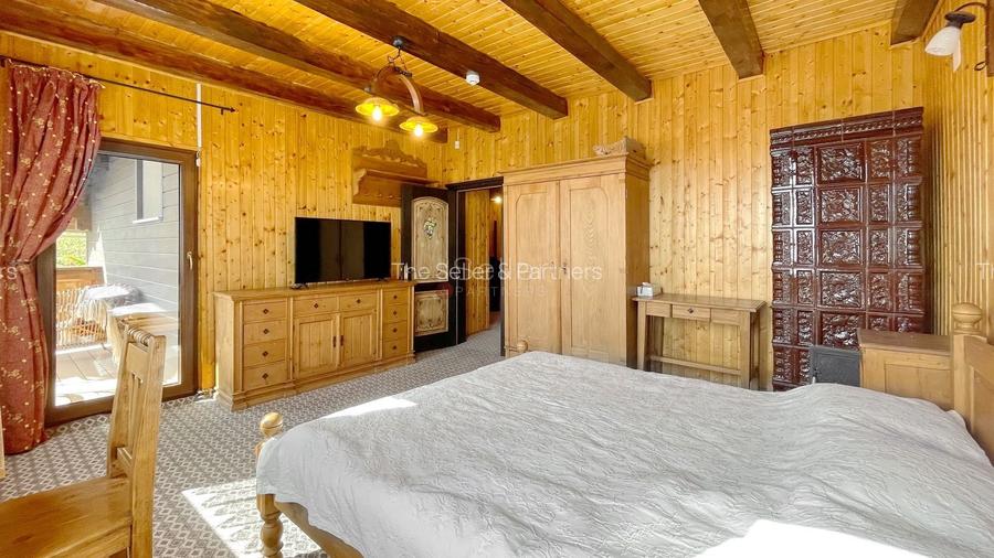 Complex de 3 case pe 18000 mp teren - 21