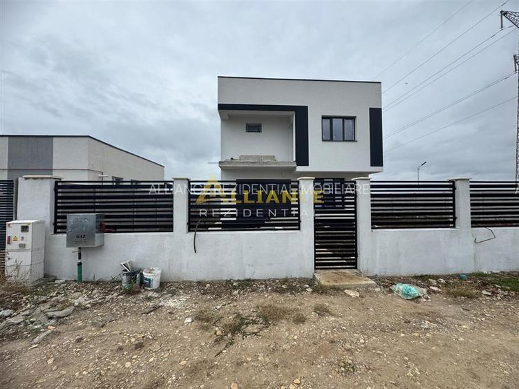 Casa noua, moderna - 3 dormitoare, 2 bai, teren 350 mp - 3