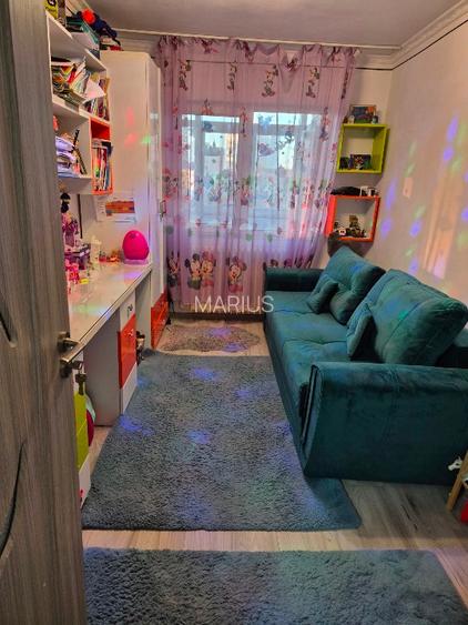 Apartament 3 camere etaj 4 de vânzare – Podu Roș, Aleea Rozelor, - 7