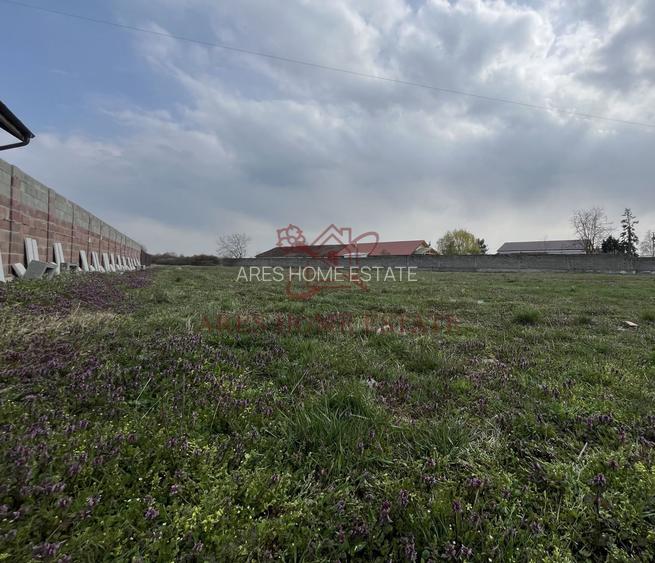 Teren intravilan pentru blocuri la asfalt | Bucovat - 2