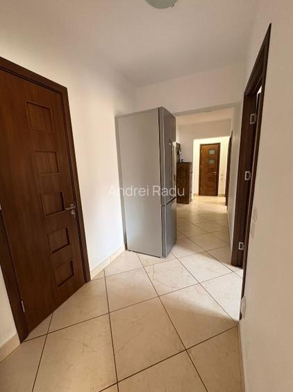 Apartament 4 camere, semidecomandat, renovat, 2 băi, 2 balcoane, etaj 7/8, Ghenc - 4