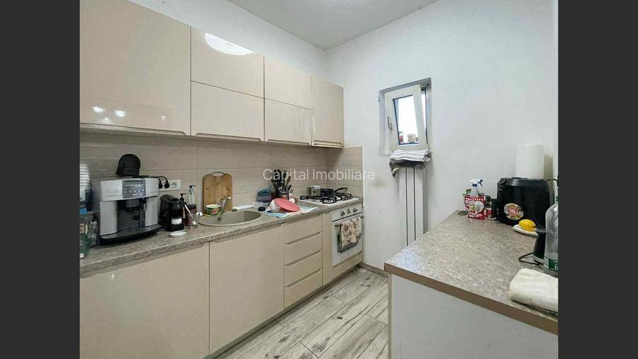 Casa 7 camere, teren 590 mp in Calnic - 8