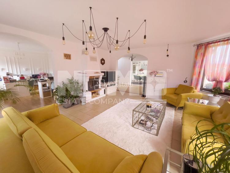 Casă de Vânzare | Suceava, zona Sf. ILIE, Suceava(Obcini) | 469.000€ - 5