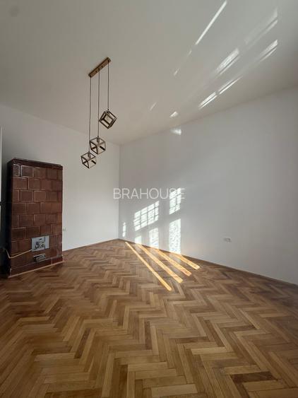 Garsonieră de vanzare,  Strada Șirul Livezii - 7