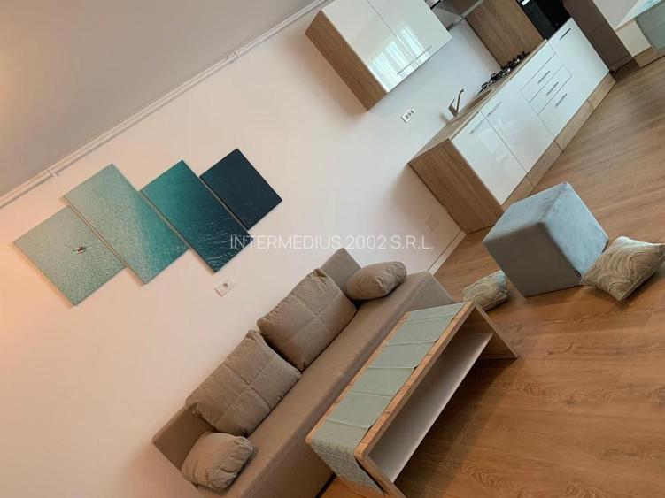 Apartament 2 camere de inchiriat la Campeador - 2