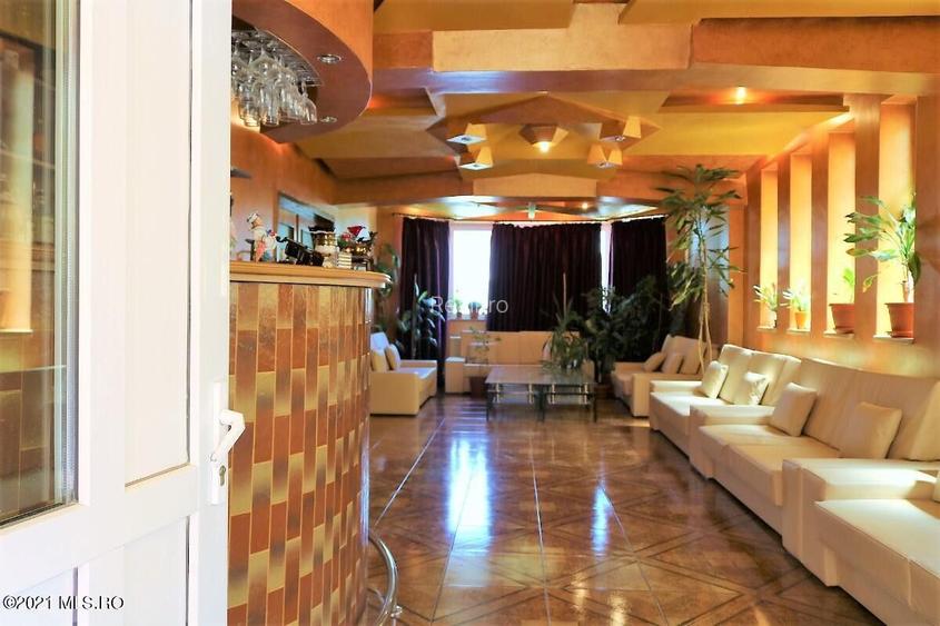 Mamaia Nord - Langa Mare, pensiune la cheie, 11 camere, 9 bai! - 41