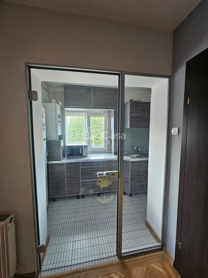 3 camere Ultracentral etajul 3/4 - 12