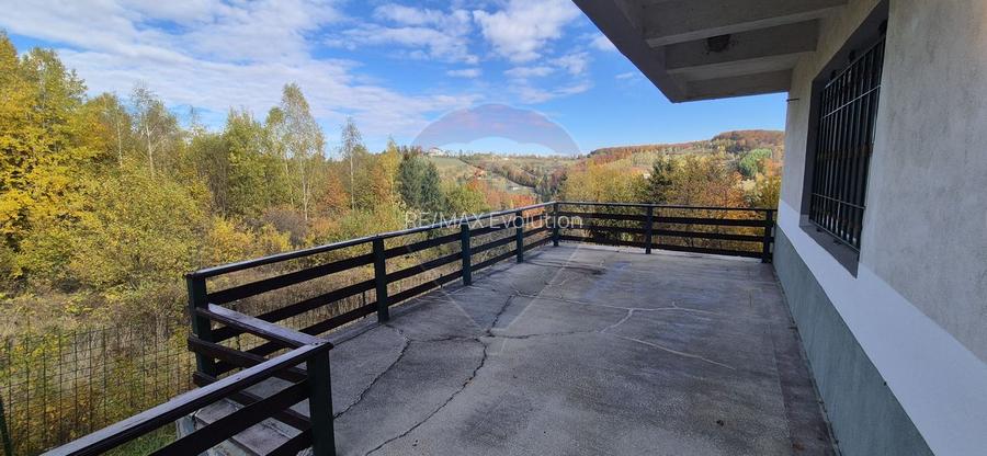 Poiana Mărului | 7 camere | Perfectă pentru pensiune / retreat (view!) - 25