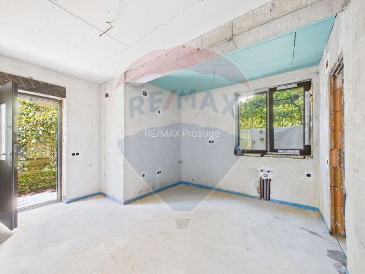 Casă NOUA P+M,  102 mp, 4 camere,  la 3 min de metrou Ștefan cel Mare - 21