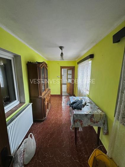 Casa cu teren de 331 mp Velenta - 8