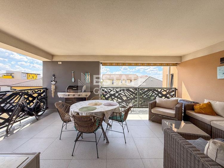 Penthouse Giroc, spatios, mobilat si utilat - 12