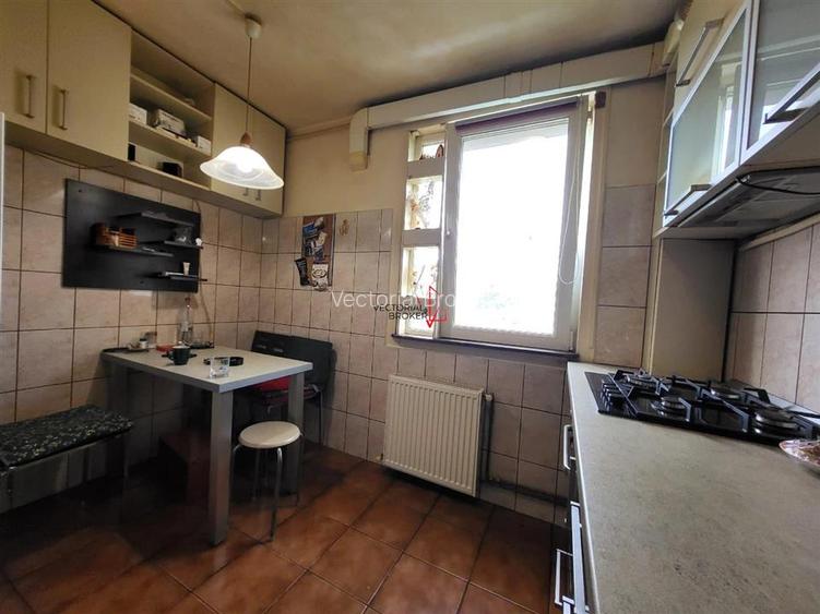 APARTAMENT 3 CAMERE CU VEDERE MIXTA SI LIBERA - 7