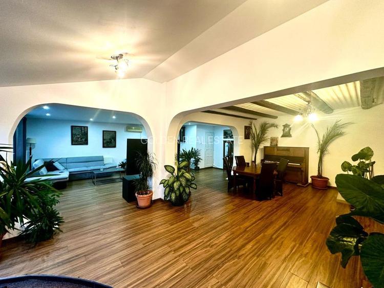 Casa moderna, 2 corpuri de cladire, teren 1000 mp, zona Aradul Nou - 2