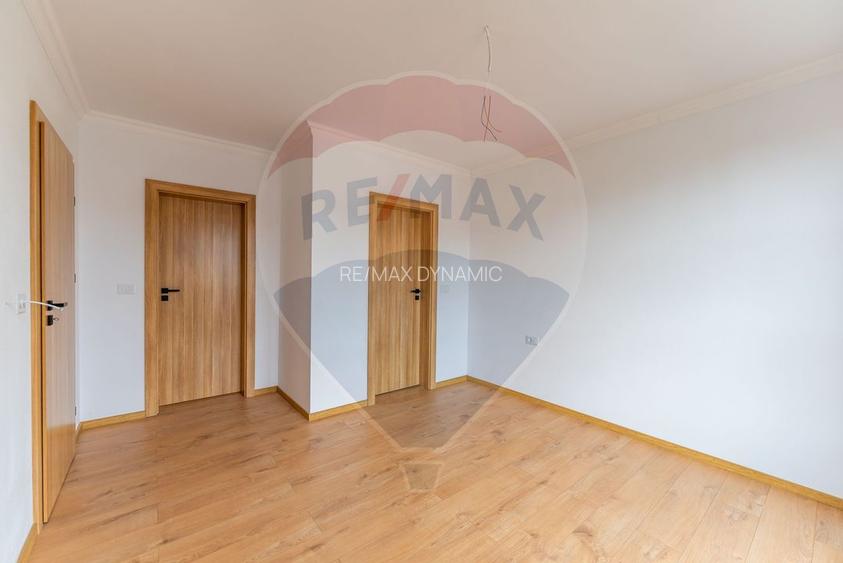 Casa eleganta si spatioasa - in complex privat, zona centrala Arad - 13