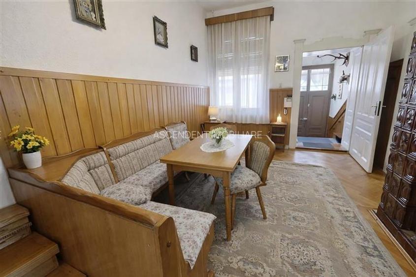 Poveste saseasca la umbra vitei de vie,cu crama,gradina flori,Central,Codlea - 3