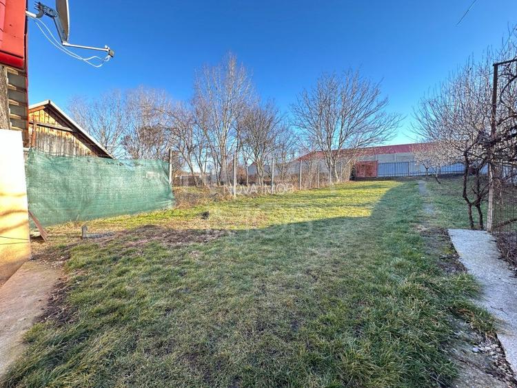 Casa individuala - Sura Mare - 594 mp teren - 18