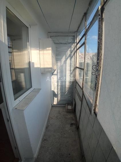 Brancoveanu 2 Camere Bloc 1975 Instalatii Refacute 10 Min Metrou - 9