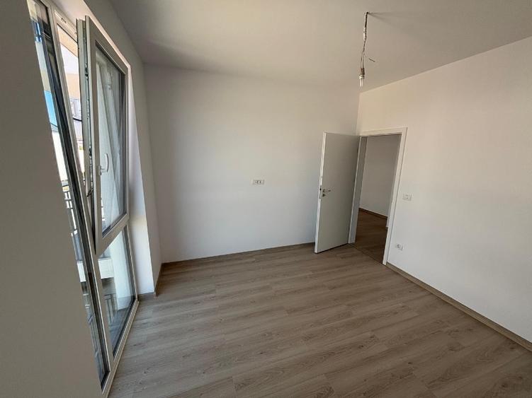 Direct de la proprietar apartament cu 2 camere în Bloc nou