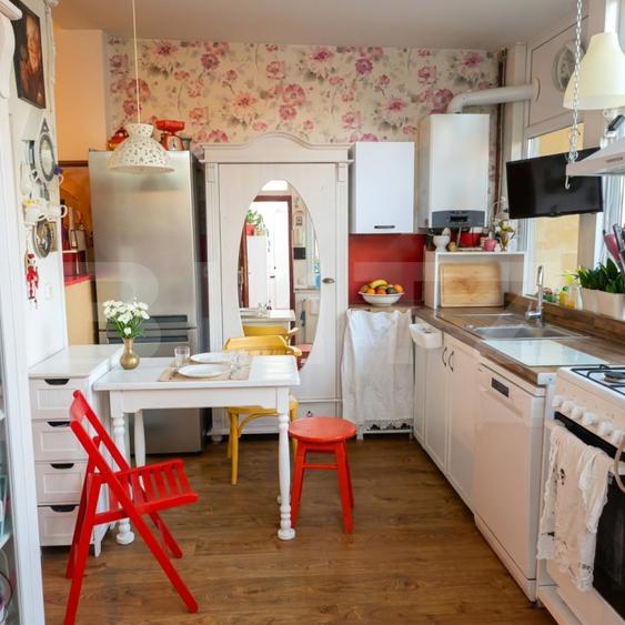 Casa de vanzare, 96 mp, teren 250 mp, str. Marasti