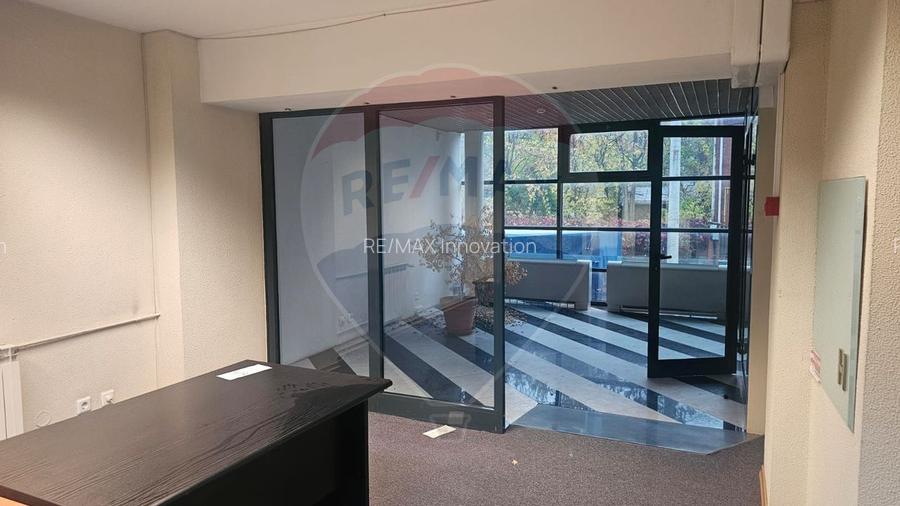 Hotel / Pensiune de vanzare în zona Barbu Vacarescu - 4