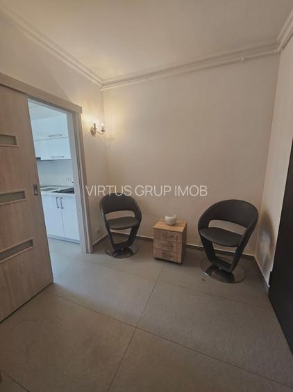 Spatiu Comercial langa mall Plaza/ideal birou/loc de parcare inclus - 4