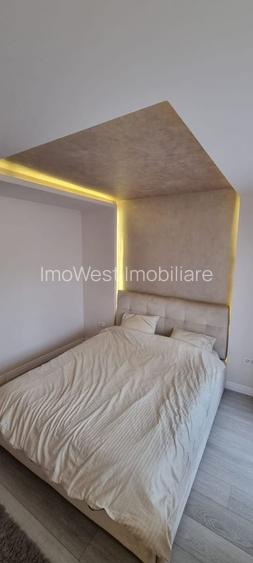 Aradului | 4 camere | Decomandat| Etaj intermediar | 3 balcoane si boxă - 4