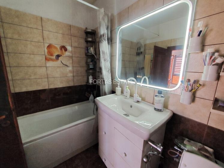 3 camere> Metrou Laminorului> Mutare imediata> Parcare inclusa> Comision 0% - 5