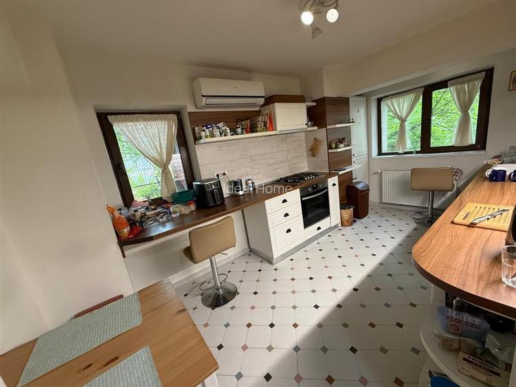 Apartament 3 camere Copou-Casa Armatei. Etaj 2 - 2