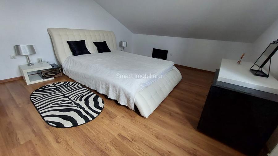 Apartament 4 camere zona Strand  - 4