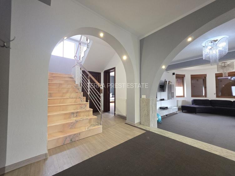 Reducere pret! ! Vila top cu piscina inchisa,  incalzita, barbeque - 16